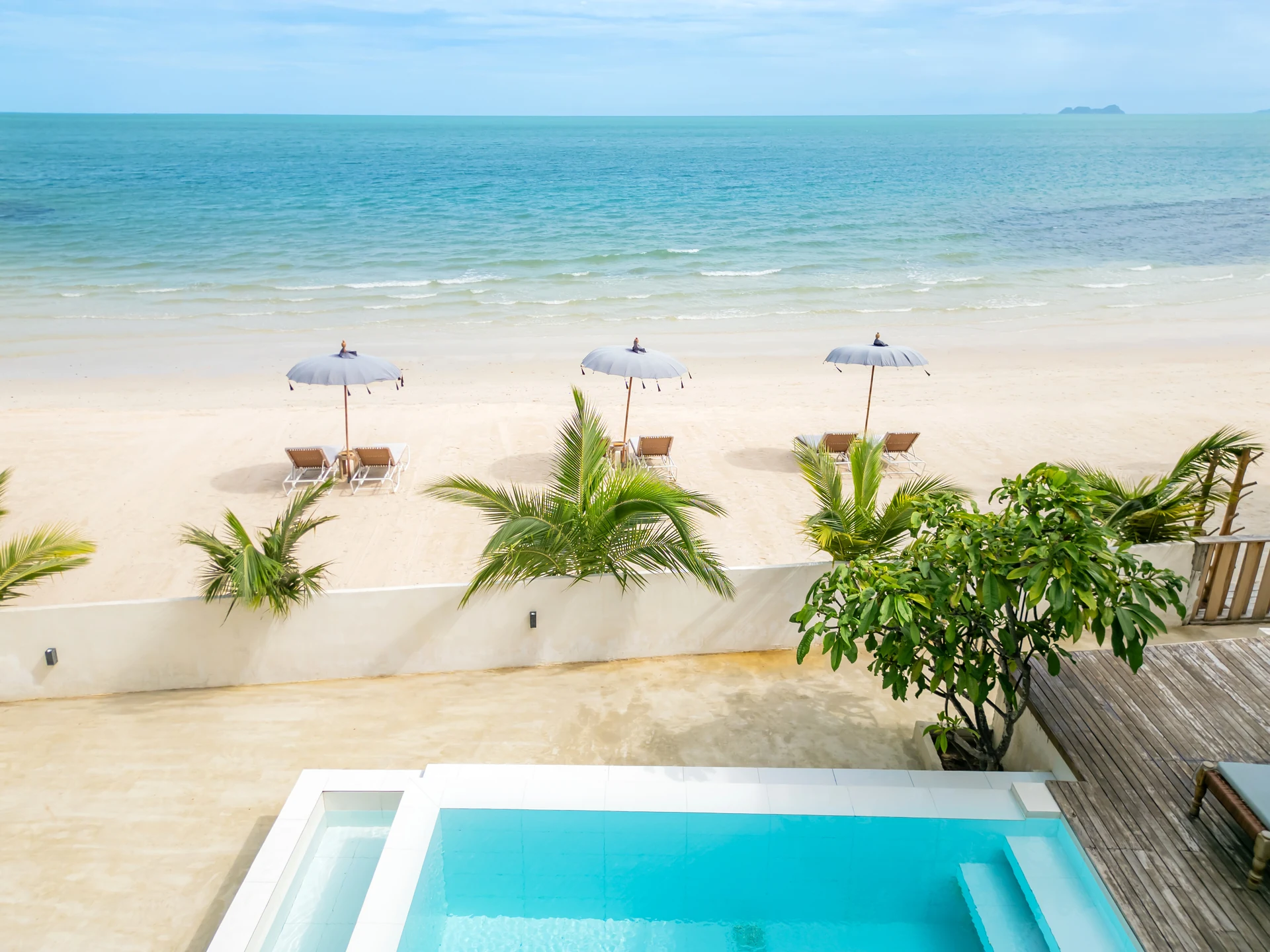 Bantai Beach and the calm north coast of Koh Samui at Cape Beach Villa — photo 4