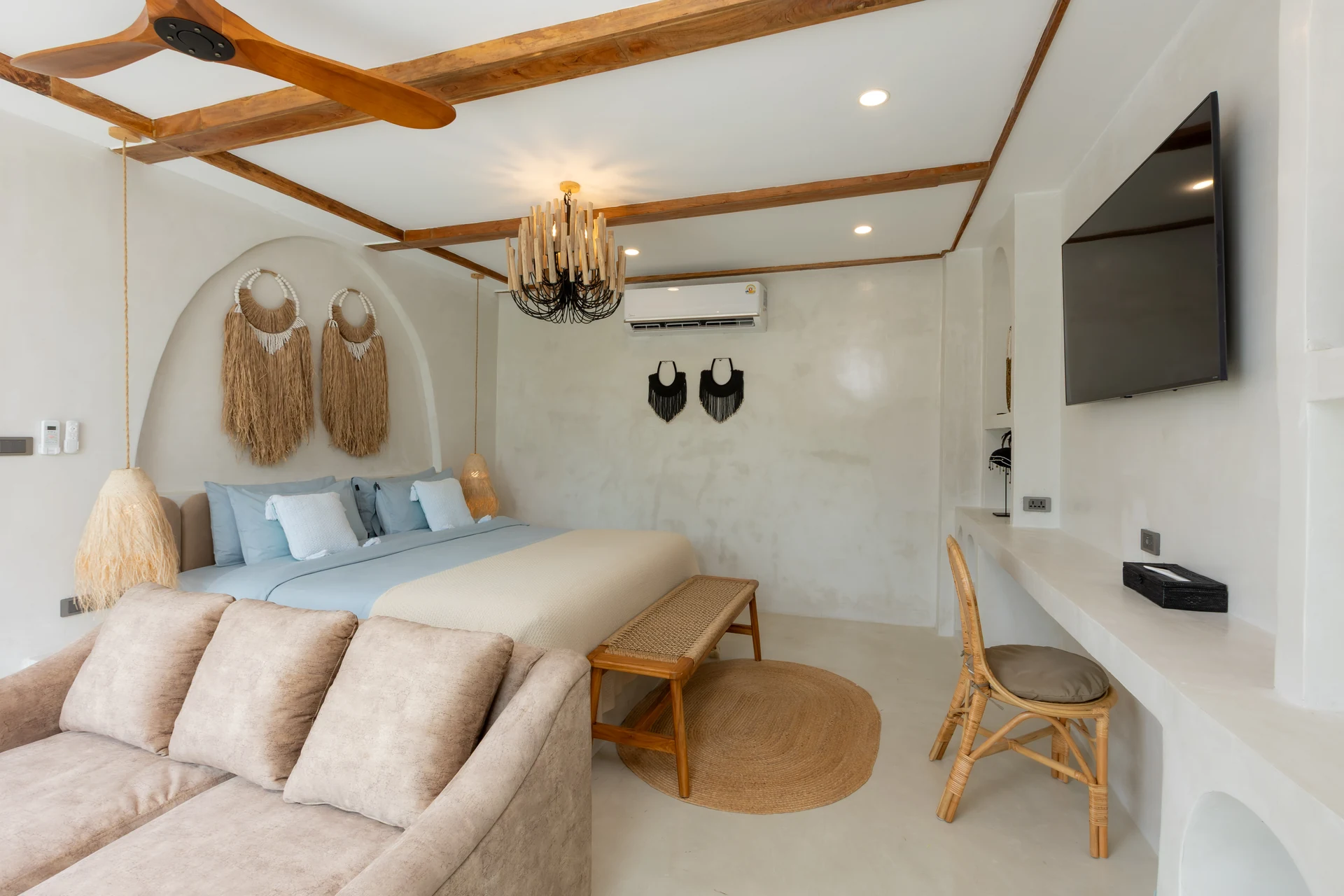 Duplex Villa — two-floor living with private terrace Jacuzzi (Villa Calla) — photo 6